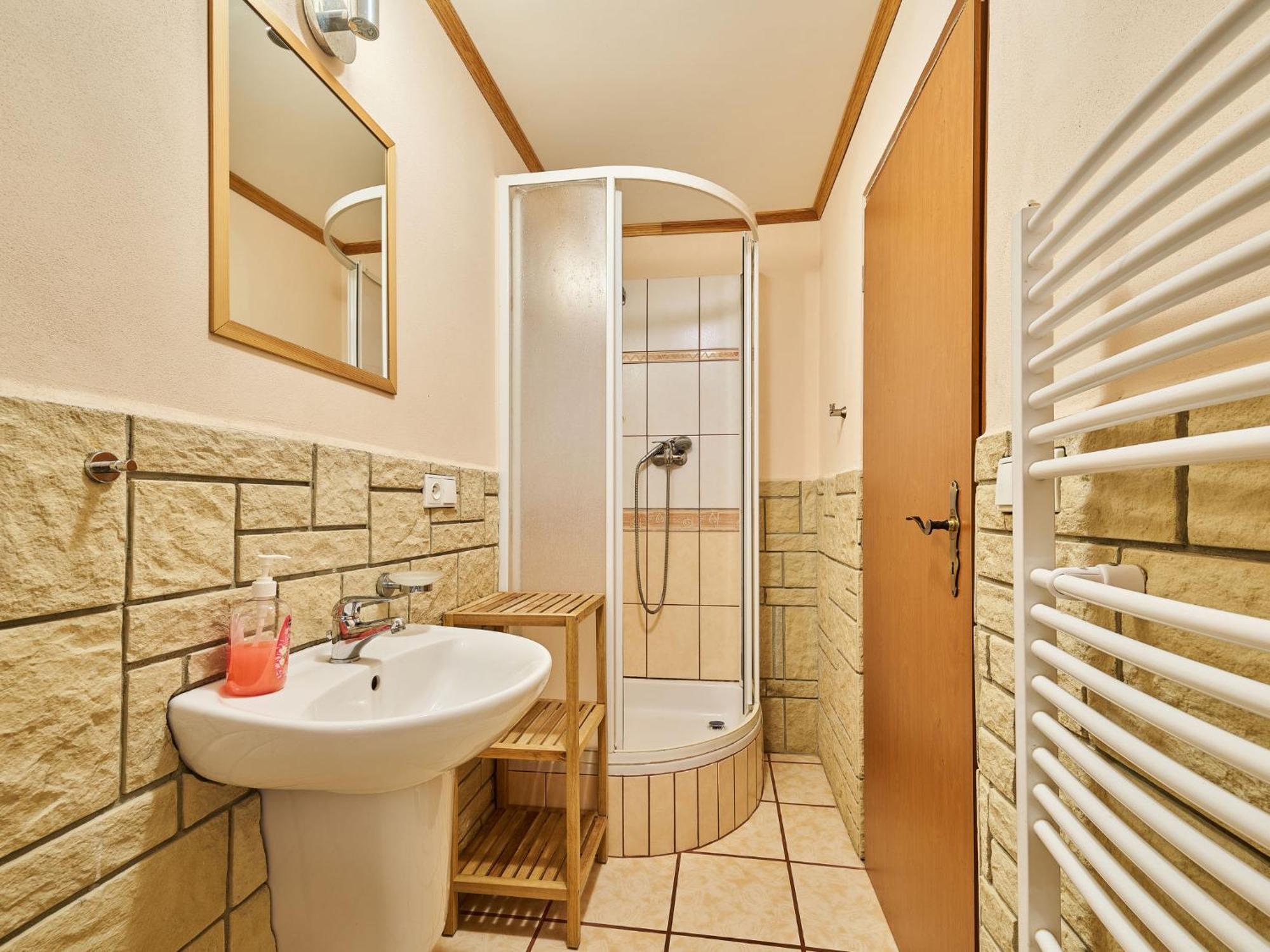 Studio Chlivce U Hronova-1 By Interhome Exterior foto